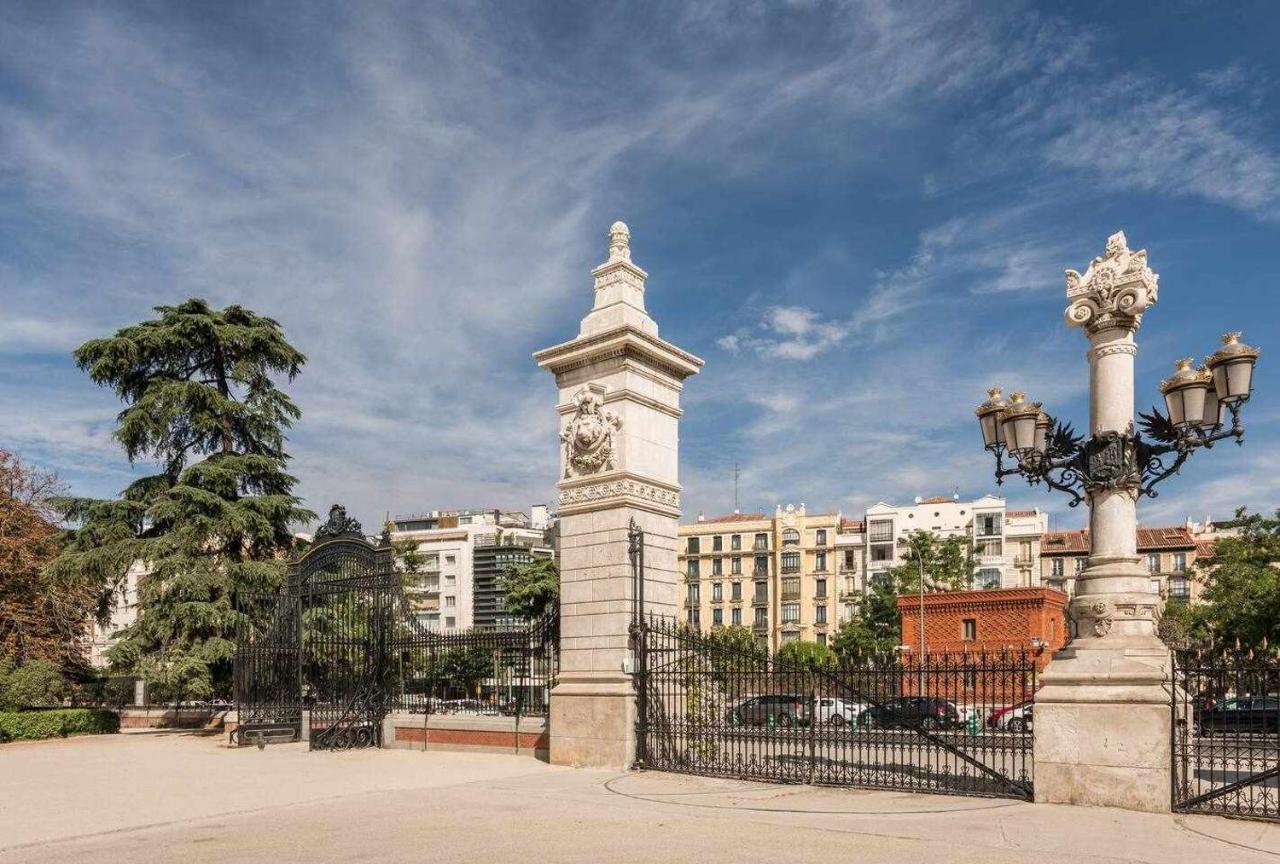 Apartmento De Lujo Retiro Barrio De Salamanca Мадрид Экстерьер фото